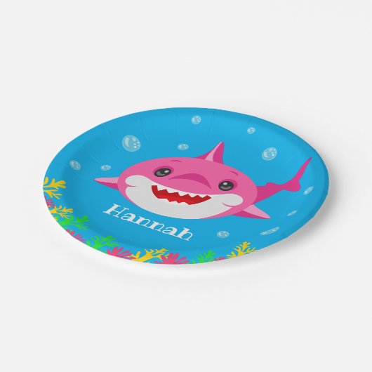キッズピンクシャークパーソナライズされた誕生日 ペーパープレート (アングル)