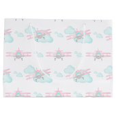 キッズピンク航空飛んでいる誕生日 ラージペーパーバッグ (裏面)