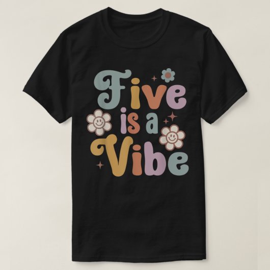キッズファイブはVibe Groovy 5番目の誕生日Groovy Flo Tシャツ (デザイン正面)