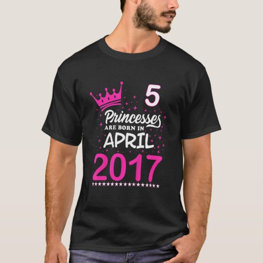 キッズファイブ誕生日ティーピンクのプリンセス生まれが入る Tシャツ (正面)