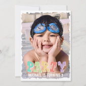 キッズフォトシンプルブルー誕生日パーティー 招待状 (正面)