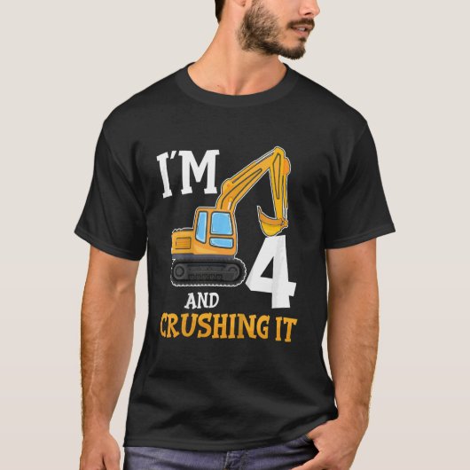 キッズフォー4年4thバースデーディガーボーイ建築 tシャツ (正面)