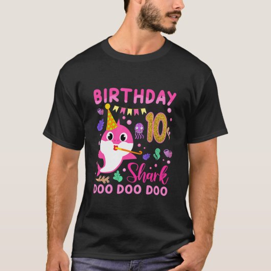 キッズベビーかわいいサメ10th誕生日男の子10年 tシャツ (正面)