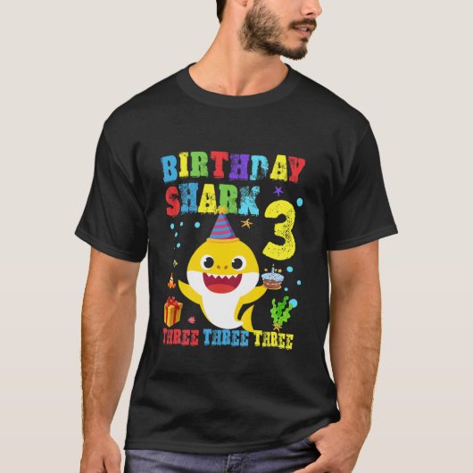 キッズベビーかわいいシャーク3歳の誕生日の男の子ガール3年 Tシャツ (正面)