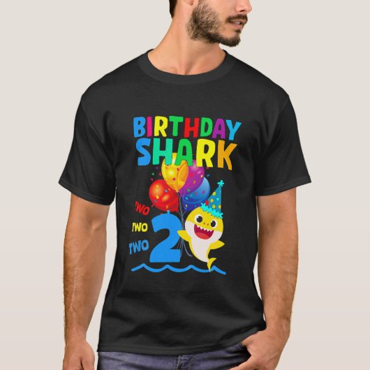 キッズベビーシャーク2歳の誕生日少年2歳のG Tシャツ (正面)