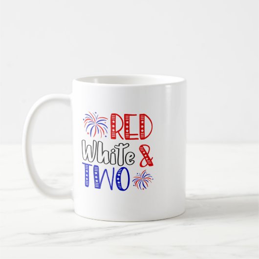 キッズレッドホワイトと7月4日の2歳の誕生日 コーヒーマグカップ (左)