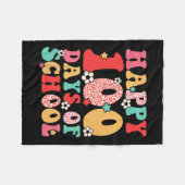 キッズレトロGroovy 100日ハッピー100日Scho フリースブランケット (正面(横))