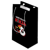 キッズ忍者誕生日パーティーギフト – 6歳 スモールペーパーバッグ (裏面アングル)