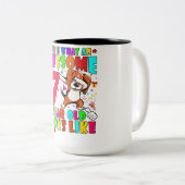 キッズ素晴らし7歳の男の子の女の子の誕生日パーティー ツートーンマグカップ (正面右)