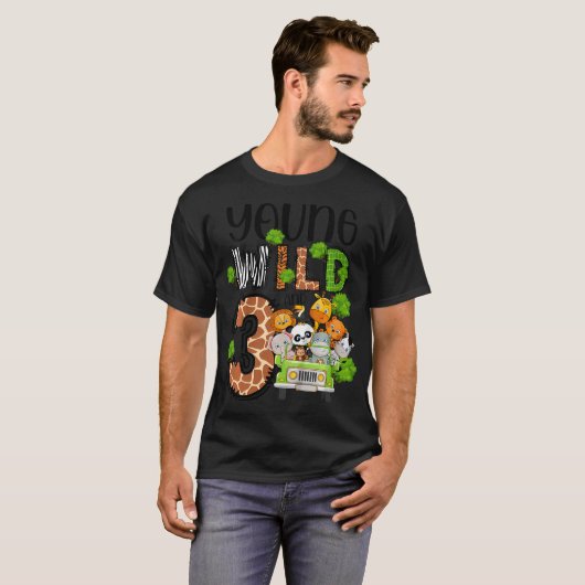 キッズ3歳の誕生日幼児ヤングワイルド3年 Tシャツ (正面フル)