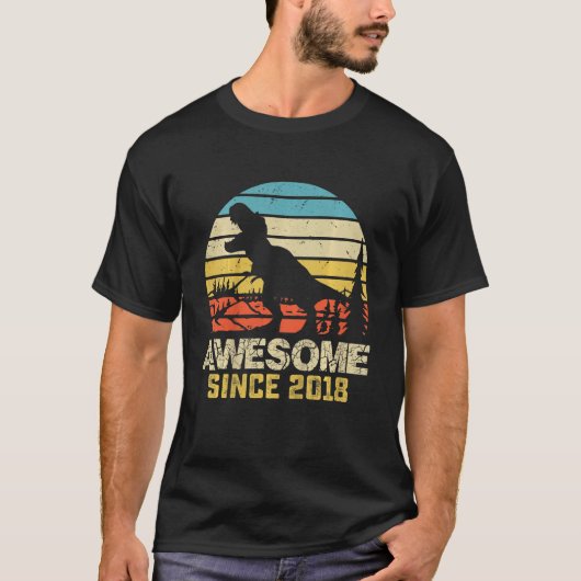 キッズ4thバースデー恐竜素晴らしレックス2018 4年 tシャツ (正面)
