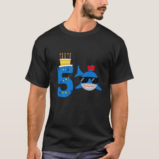 キッズ5おもしろい歳シャーク誕生日 Tシャツ (正面)