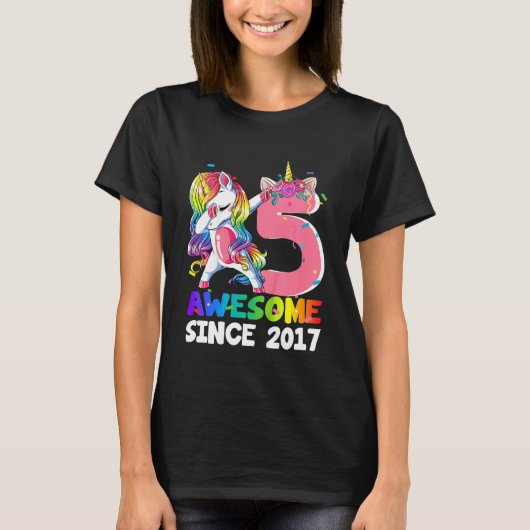キッズ5歳ダビングユニコーン素晴らし2017 5th B Tシャツ (正面)