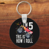 キッズ5歳5誕生日少年モンスタートラックCa キーホルダー (正面)