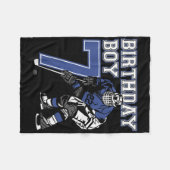 キッズ7歳アイスホッケーをテーマにした誕生日パーティー7 フリースブランケット (正面(横))