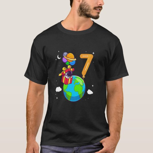 キッズ7歳誕生日リトル宇宙飛行士7th Bir Tシャツ (正面)