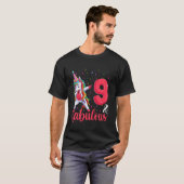 キッズ9と素晴らしい誕生日の衣装、誕生日女の子 Tシャツ (正面フル)
