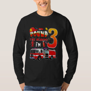 『キッズ・キッズ・消防車3歳誕生日男子3歳』 Tシャツ