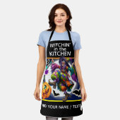 キッチンエプロンのウィッチンオールオーバープリントエプロン エプロン (着用した状態)