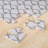 キッチンシェフのための泡立て器と調理スプーンの柄 ジグソーパズル (側面)