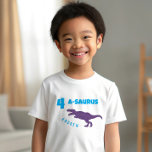 キッド恐竜の誕生日パーソナライズされたパーティーTシャツ Tシャツ<br><div class="desc">この祝可愛い恐竜のTシャツでカスタムお子さんの誕生日を。</div>