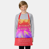 キッパーソナライズされたチン開く+ 3つのコメンおもしろいト エプロン (着用した状態)