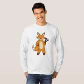 キツネをダーツとダーツプレーヤーとして Tシャツ (正面フル)