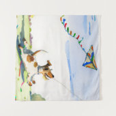 キツネテリアが公園の水の色で凧を追う タペストリー (正面(横))