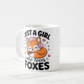キツネ好き女子 コーヒーマグカップ (正面左)