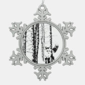 キツネ樺の木ツリーフォレストアニマルシルエット自然アート スノーフレークピューターオーナメント (正面)