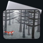 キツネ・森 ラップトップスリーブ<br><div class="desc">暗い森の中の松の木々の下には、一匹の野生の赤いキツネが立っている。自然、野生生物、動物愛好家。オリジナルアートby Nic Squirrell.</div>