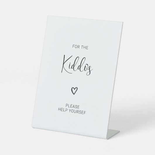 キドスのミニマル結婚主義の子供の活動 台座サイン (正面)