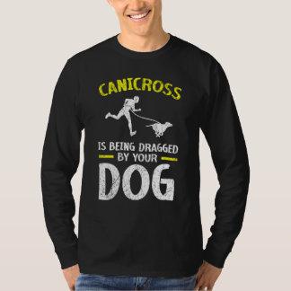 キニクロスは5Kランのためにあなたの犬にドラッグされている Tシャツ