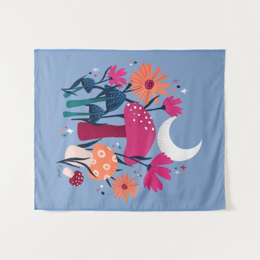 キノコと花模様 – ムーンストーンの青と焦げたピンク タペストリー (正面(横))