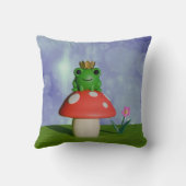 キノコに冠をかぶったかわいいマンガカエル クッション (裏面)