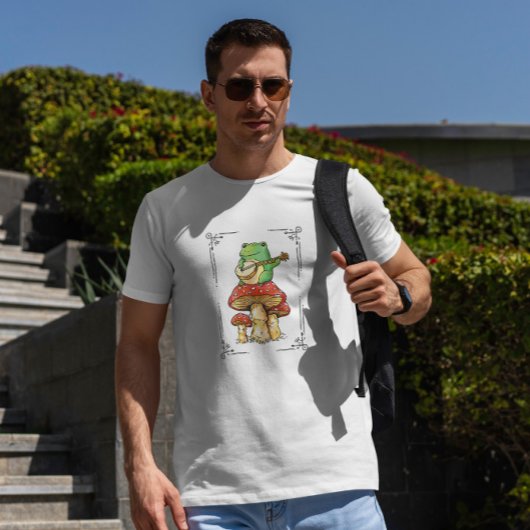 キノコのカエル Tシャツ