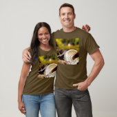 キノコはまだ生きてるアリスはどこ?Tシャツ Tシャツ (ユニセックス)