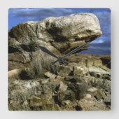 キノコ岩 スクエア壁時計 (正面)