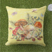 キノコ、トンボ、蛾とカタツムリ アウトドアクッション (芝生)