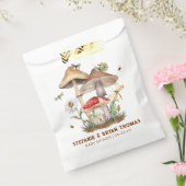 キノコ&昆虫赤ちゃんシャワー優先バッグ | ウッドラン フェイバーバッグ (封をした状態)