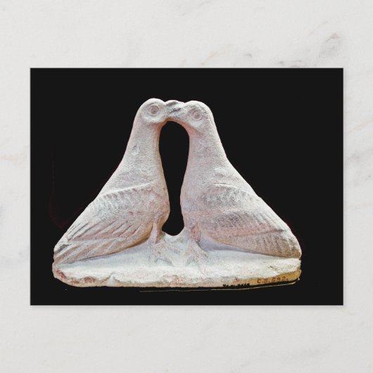 キプロスキスをするミュージアムのハトの小像 ポストカード (正面)