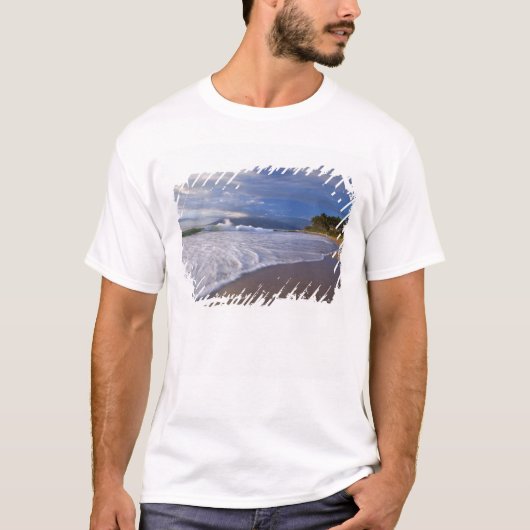 キヘイ ビーチ、マウイ島、ハワイ、アメリカ Tシャツ (正面)
