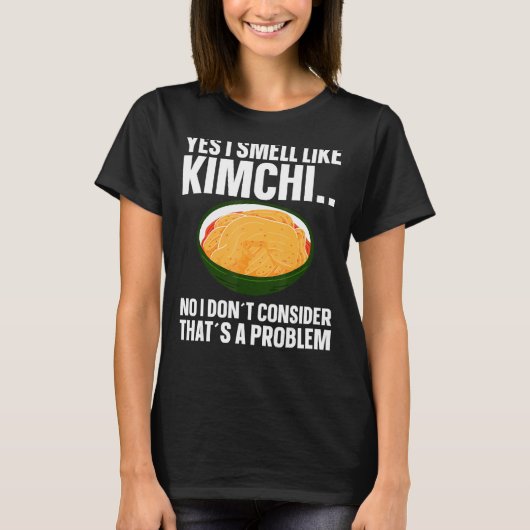 キムチおもしろい韓国の食べ物愛好家 Tシャツ (正面)