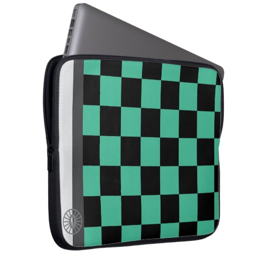 キメツのヤイバ鎌戸たんじろノートパソコンケース ラップトップスリーブ (正面右)