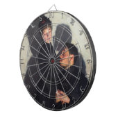 キャストの影を持つカップル（エミール・フリントによる） ダーツボード (正面右)