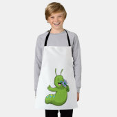 キャタピラと花デイジー エプロン (着用した状態)