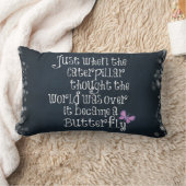 キャタピラ感動的バタフライ引用文 ランバークッション (ブランケット)