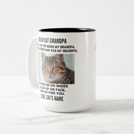キャッおもしろいク親愛おじいちゃん |カスタム猫の写真と名前 ツートーンマグカップ (正面左)