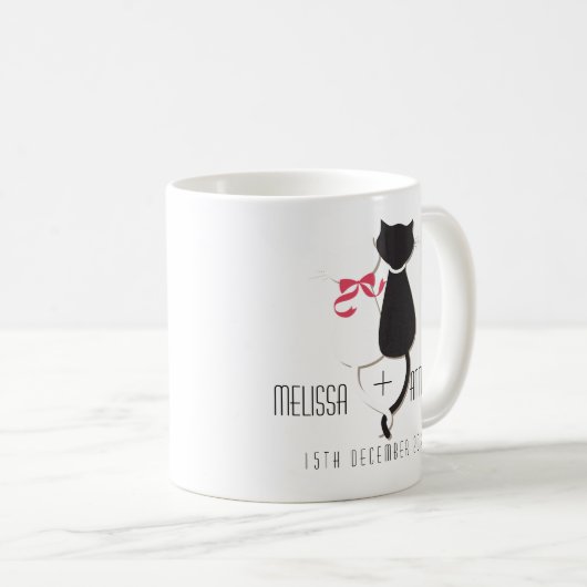 キャッおもしろいトテールズカップルモノグラムズ結婚婚約 コーヒーマグカップ (正面右)