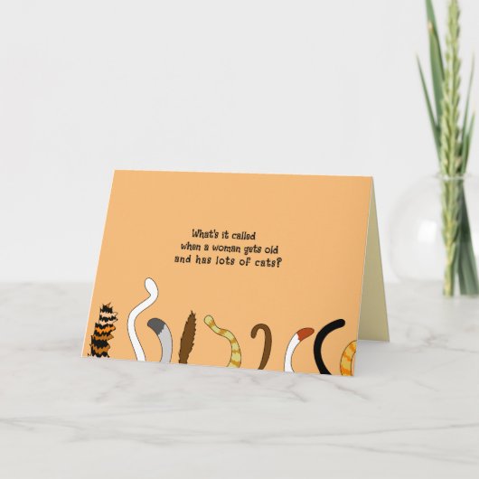 キャッおもしろいト女子熱狂する老婆の誕生日 カード (正面)